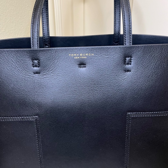 PRICE DROP! NWOT! Tory Burch Block-T Tote - Black - Picture 2 of 16